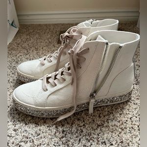 Dolce Vita Distressed Sequin Canvas Sneakers - NWT ✨